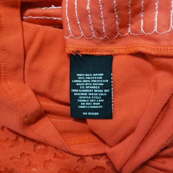 SOLD ***** Nue Options Sequins Cheetah Print Top - Picture 6 of 9